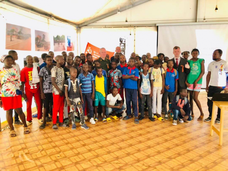 La conférence "Les enfants de la guerre" à la Maison russe de Bangui