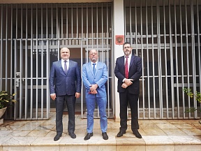 L’Ambassadeur de Russie en RCA a reçu en audience le Chef de Délégation du CICR L’Ambassadeur de Russie en RCA a reçu en audience le Chef de Délégation du CICR