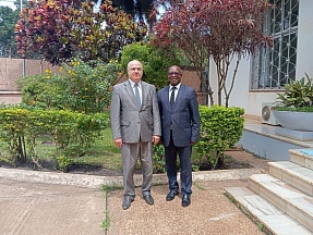 L'Ambassadeur russe a reçu en audience le Président du Comité National Paralympique Centrafricain